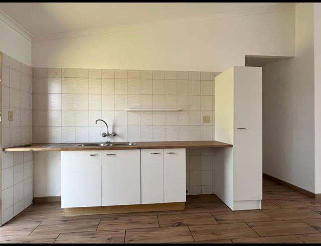 3 BEDROOM TOWNHOUSE FOR SALE IN WALDRIFT